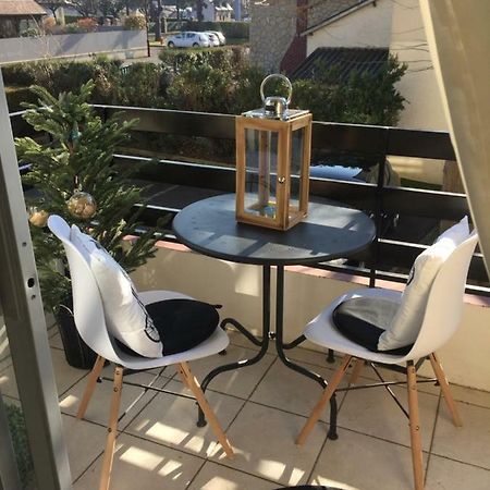 Ferienwohnung Proche de la mer 2 adultes et 2 enfants Houlgate Exterior foto
