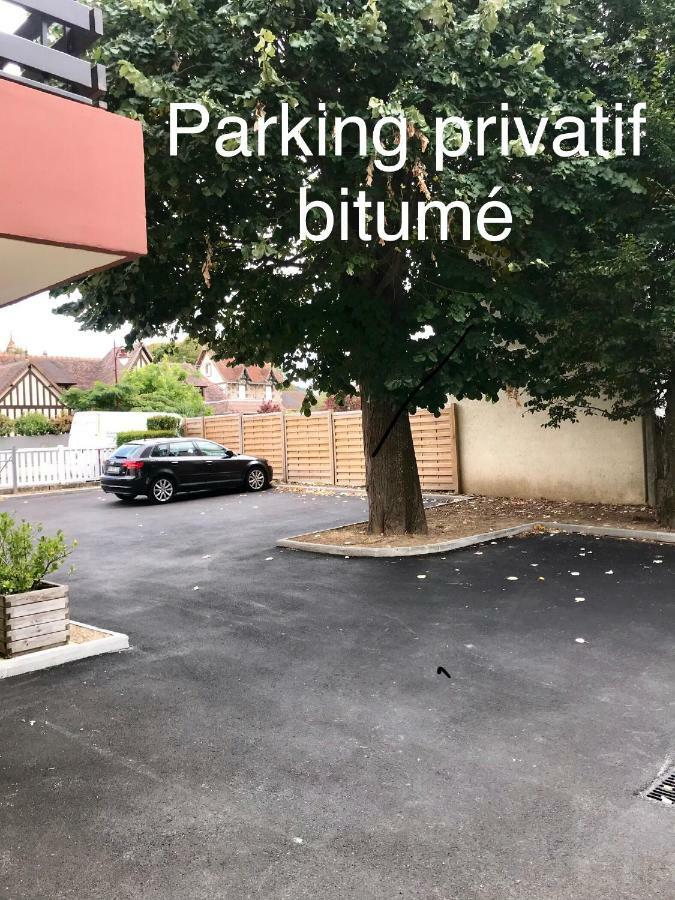 Ferienwohnung Proche de la mer 2 adultes et 2 enfants Houlgate Exterior foto